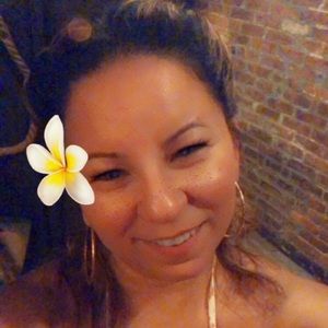 Meet your Posher, Valerie